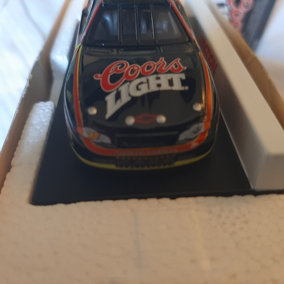 2000 Brooks & Dunn Sterling Marlin 40 Team Caliber Toy Car - Racing Champions - Picture 6 of 7